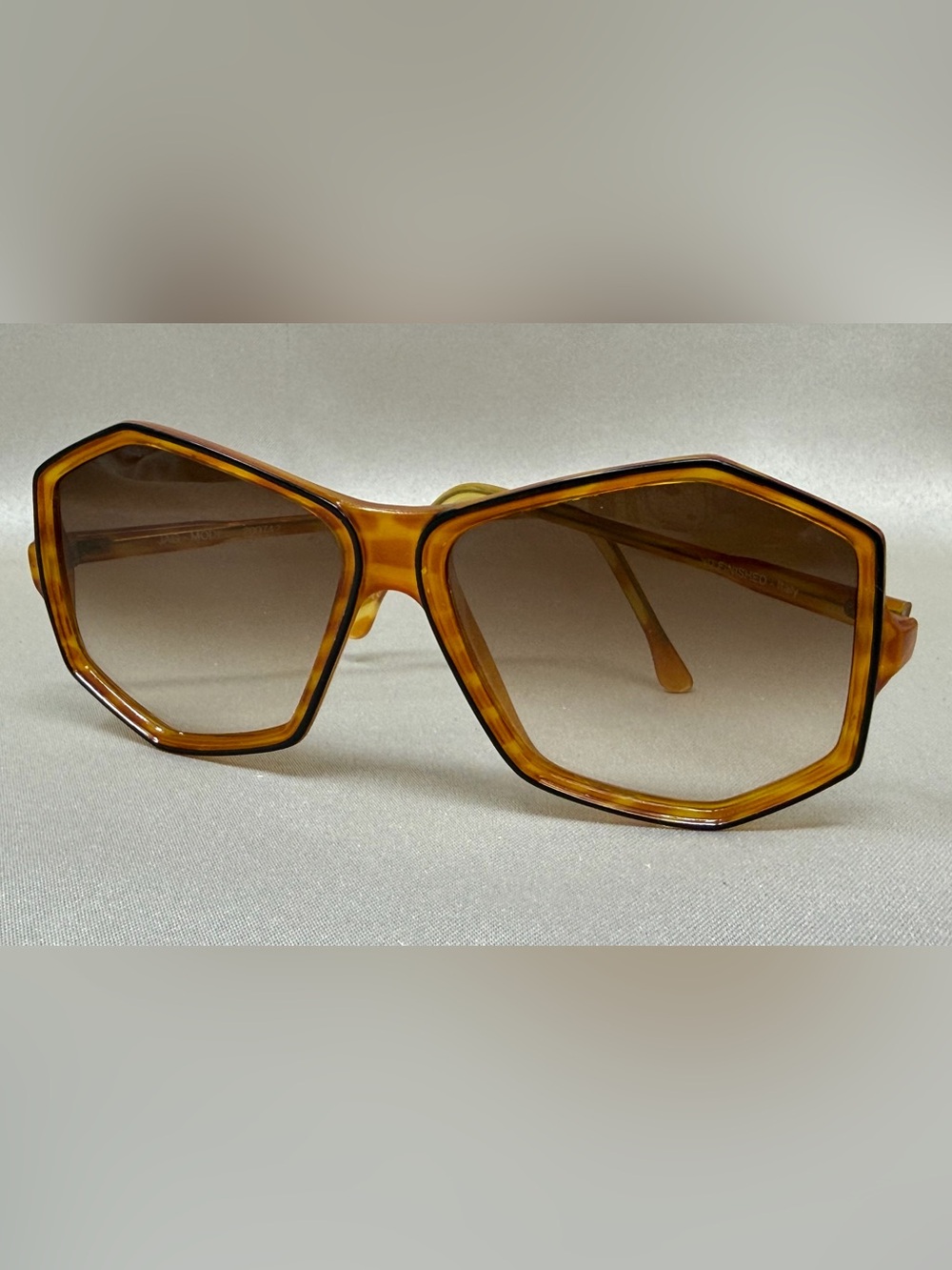 Vintage 1970s JAG Model 200742 Oversized Sunglasses Amber Pentagonal Italy 140mm